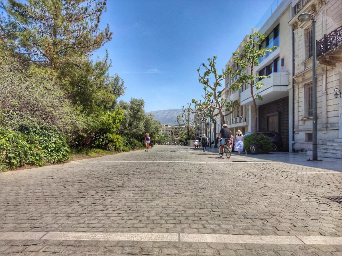 Under The Rock Of Acropolis By Yha Apartment Athena Bagian luar foto